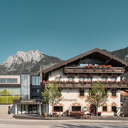 Hotel Wirtshaus Sattlerwirt Ebbs Exteriör bild