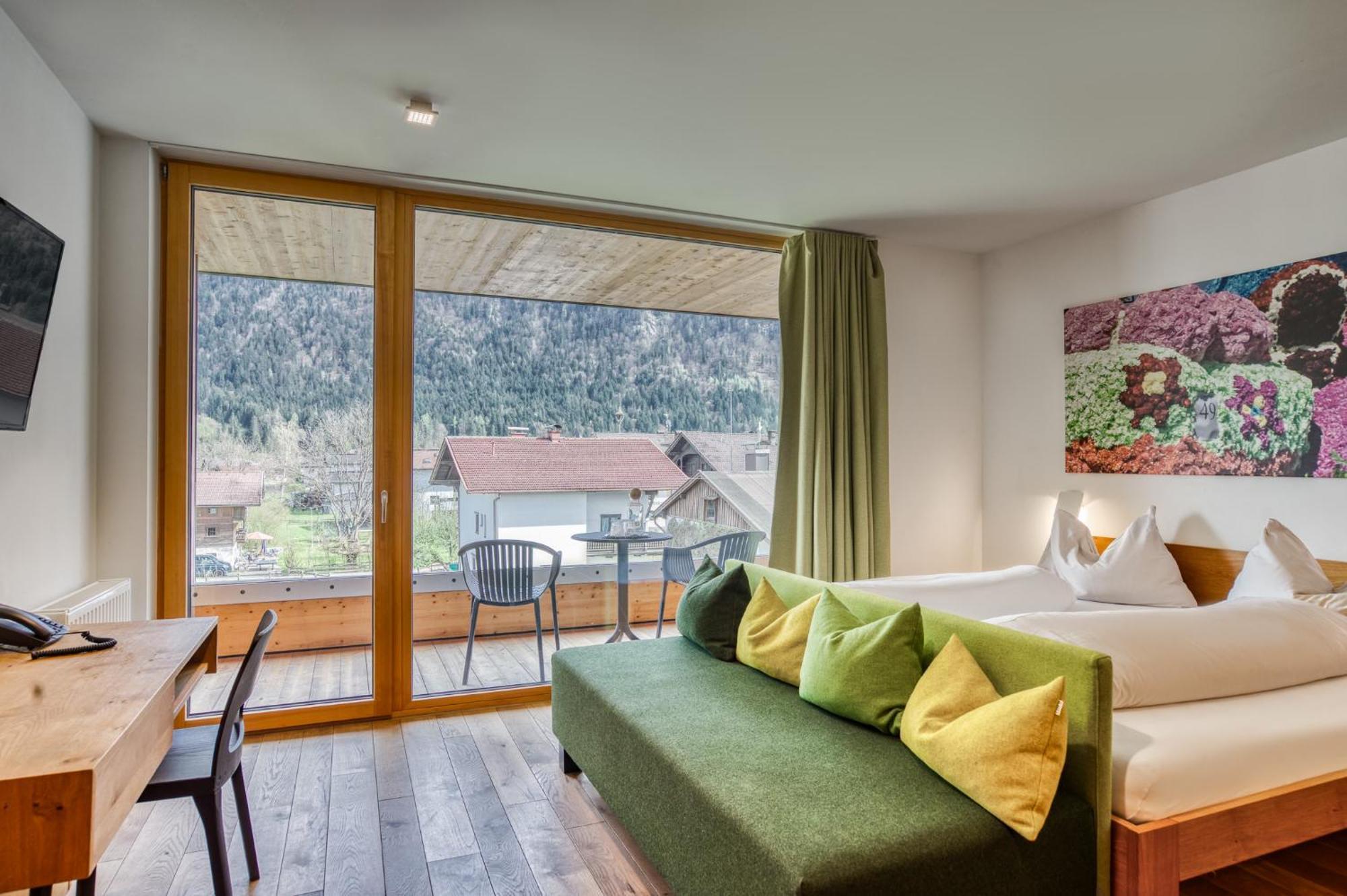 Hotel Wirtshaus Sattlerwirt Ebbs Exteriör bild