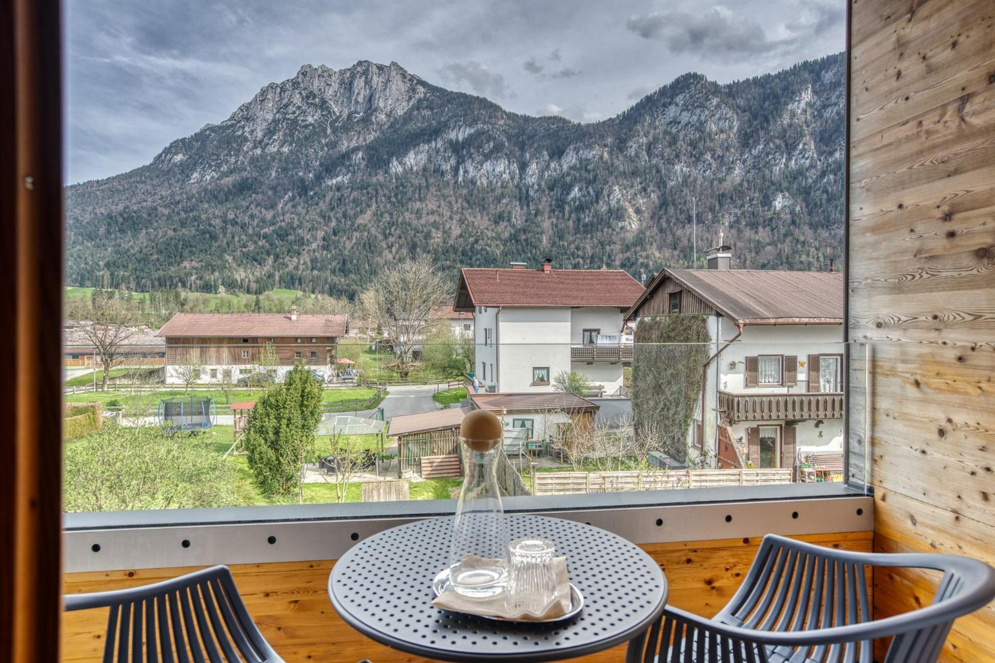 Hotel Wirtshaus Sattlerwirt Ebbs Exteriör bild