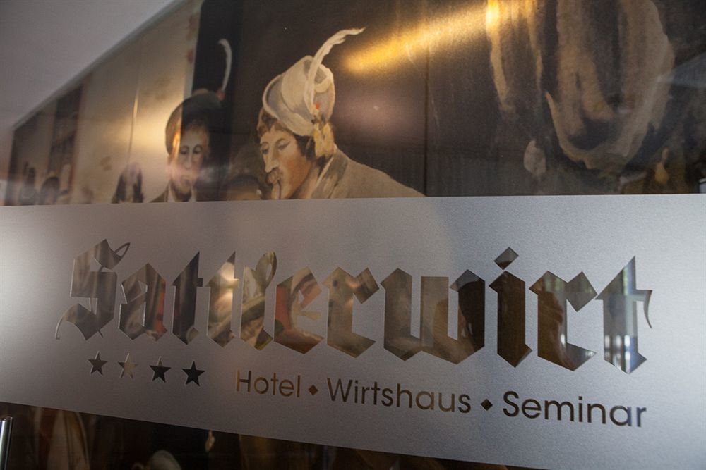 Hotel Wirtshaus Sattlerwirt Ebbs Exteriör bild