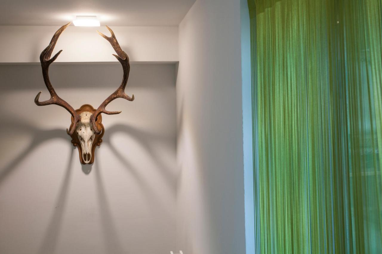 Hotel Wirtshaus Sattlerwirt Ebbs Exteriör bild